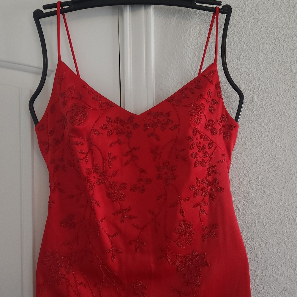 Windsor Satin Rhinestone Lace Red Prom Dress Size 7 Juniors - Picture 4 of 10